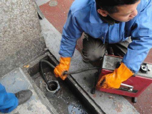 章贡疏通下水道